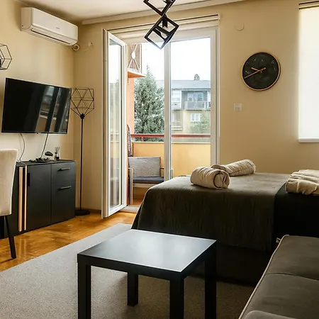 Apartamento Galaktik Centar Apatin